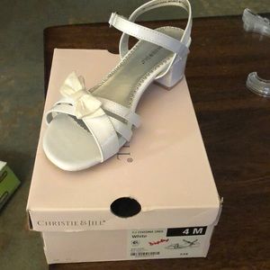 Girls dress sandals white size 4 M